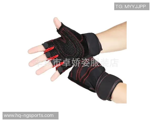 选择适合举哑铃的手套类型及其对训练效果的影响分析 选择适合举哑铃的手套类型及其对训练效果的影响分析